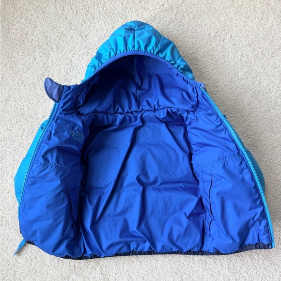 The North Face Toddler Boys Reversible Hooded Puffer Jacket - Picture 5 of 14